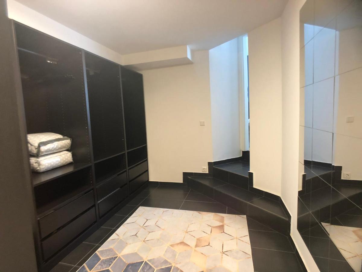Am 24h Self-check-in, Free Parking, U-bahn 350m, Netflix Apartment *