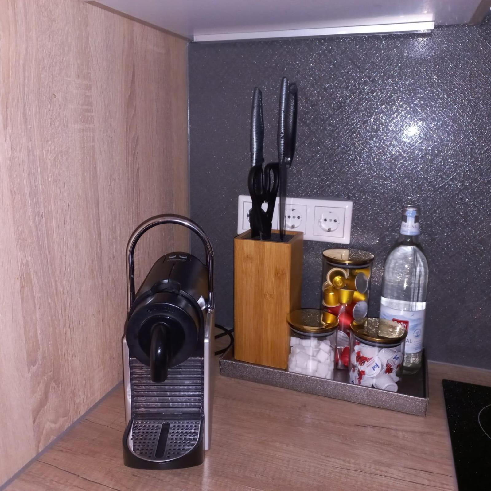 Am 24h Self-check-in, Free Parking, U-bahn 350m, Netflix *